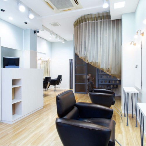 たまプラーザにある美容室 ヘアサロン Insence インセンス たまプラーザ店